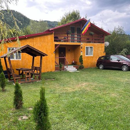 Cabana Lucia Tarcău-Gheuca Eksteriør billede