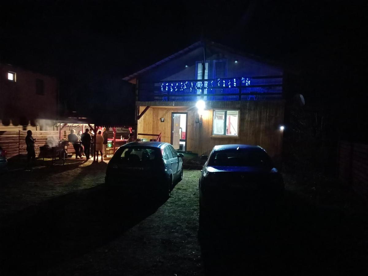 Cabana Lucia Tarcău-Gheuca Eksteriør billede